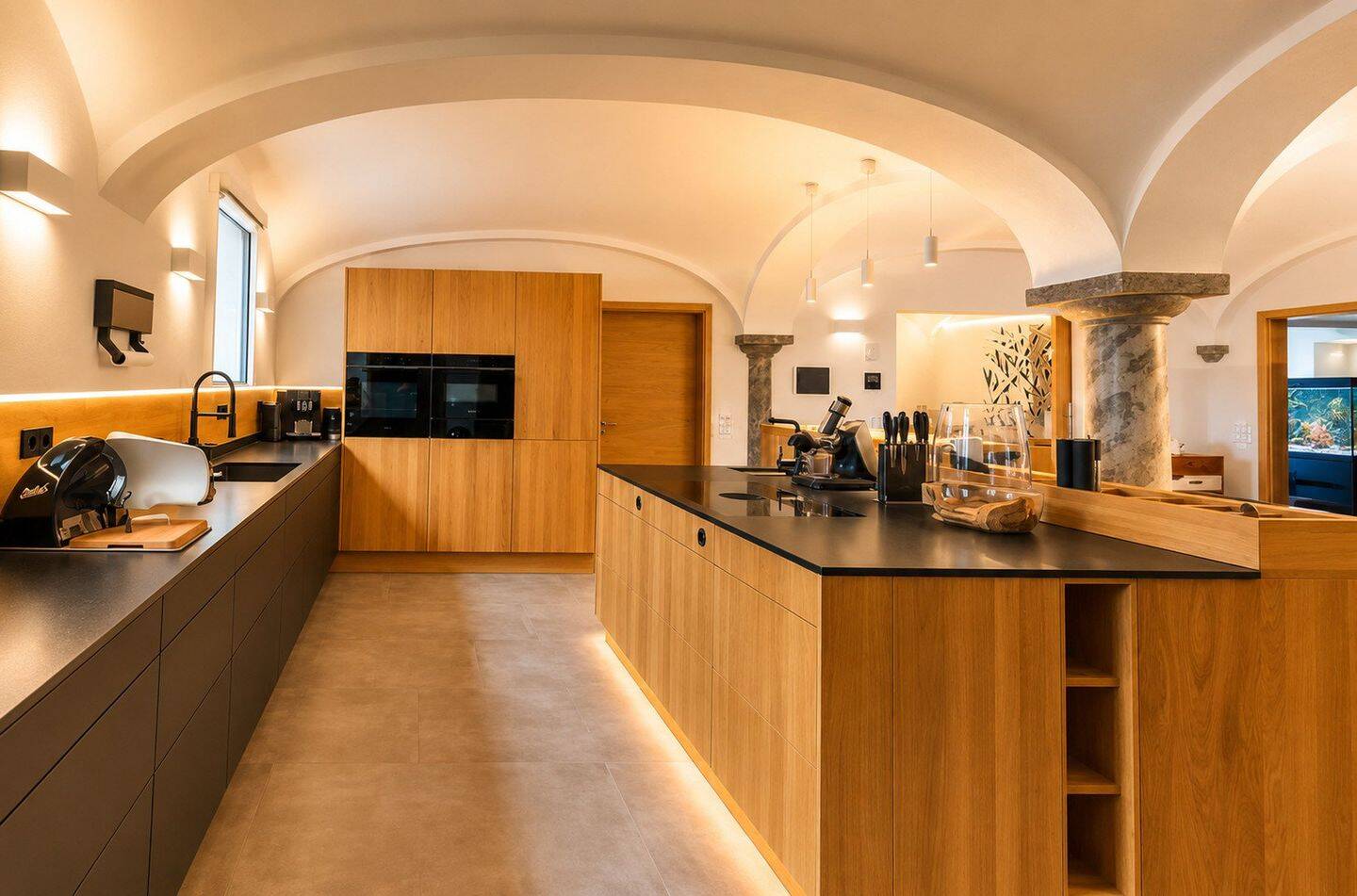 RENDITEOBJEKT* PERFEKT SANIERT* 6 EINHEITEN* nur 1.950.000€* – Kühbach – Vorschaubild 7