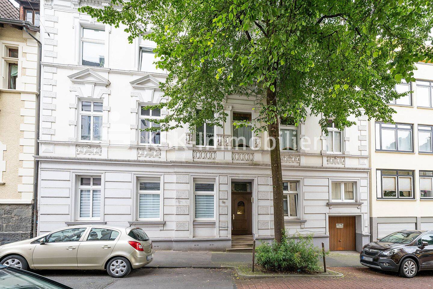 Zentral und trotzdem ruhig. Vermieteter gepflegter Altbau in Barmen! – Wuppertal – Vorschaubild 2