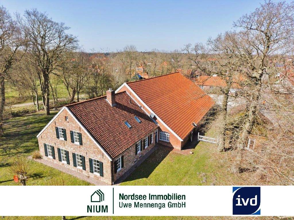 ++ HISTORISCHER GULFHOF | ALLEINLAGE | ALTER BAUMBESTAND – Hage – Bild 1 von 9