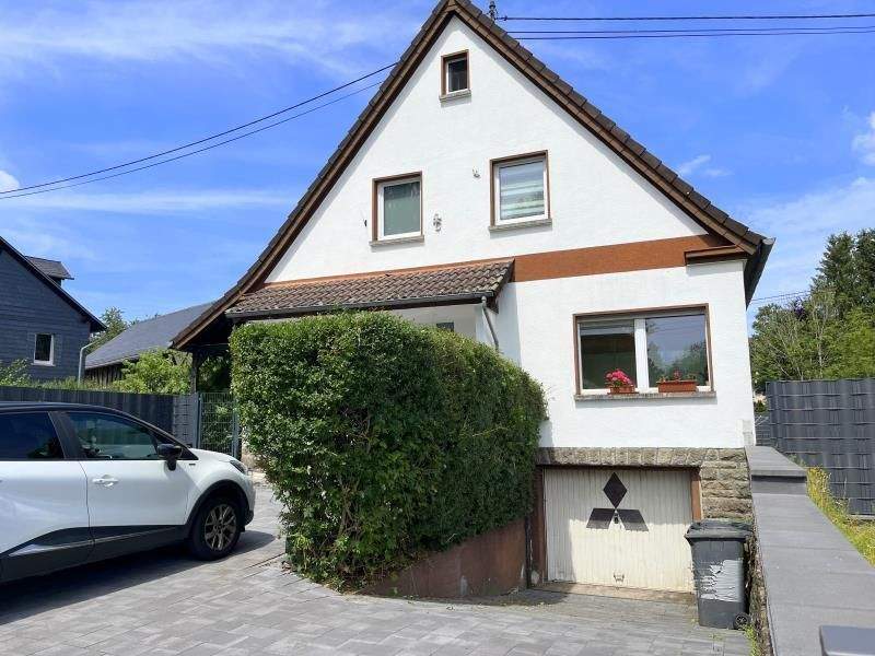 Modernisiertes Einfamilienhaus mit pflegeleichtem Garten in Freilingen – Freilingen – Vorschaubild 4
