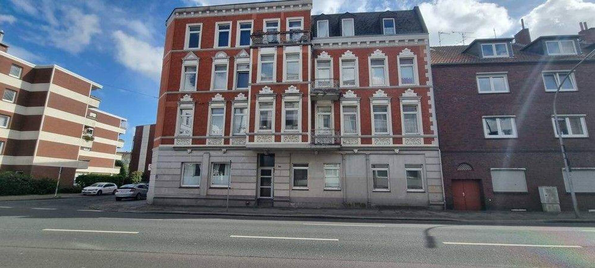Dachgeschosswohnung in 26382 Wilhelmshaven mit 110 m² kaufen