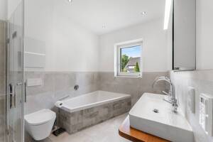 Luxuriöse Maisonette-Wohnung mit Garten, zwei Balkonen und Tiefgarage in Essen-Bredeney – 45133 Essen – Vorschaubild 8