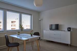 Hell & modern: Apartment mit Aufzug im Westen von Köln