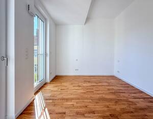 Geräumige 2-Zimmerwohnung mit Gartenzugang - schnell zum KuDamm – 10589 Berlin – Vorschaubild 3