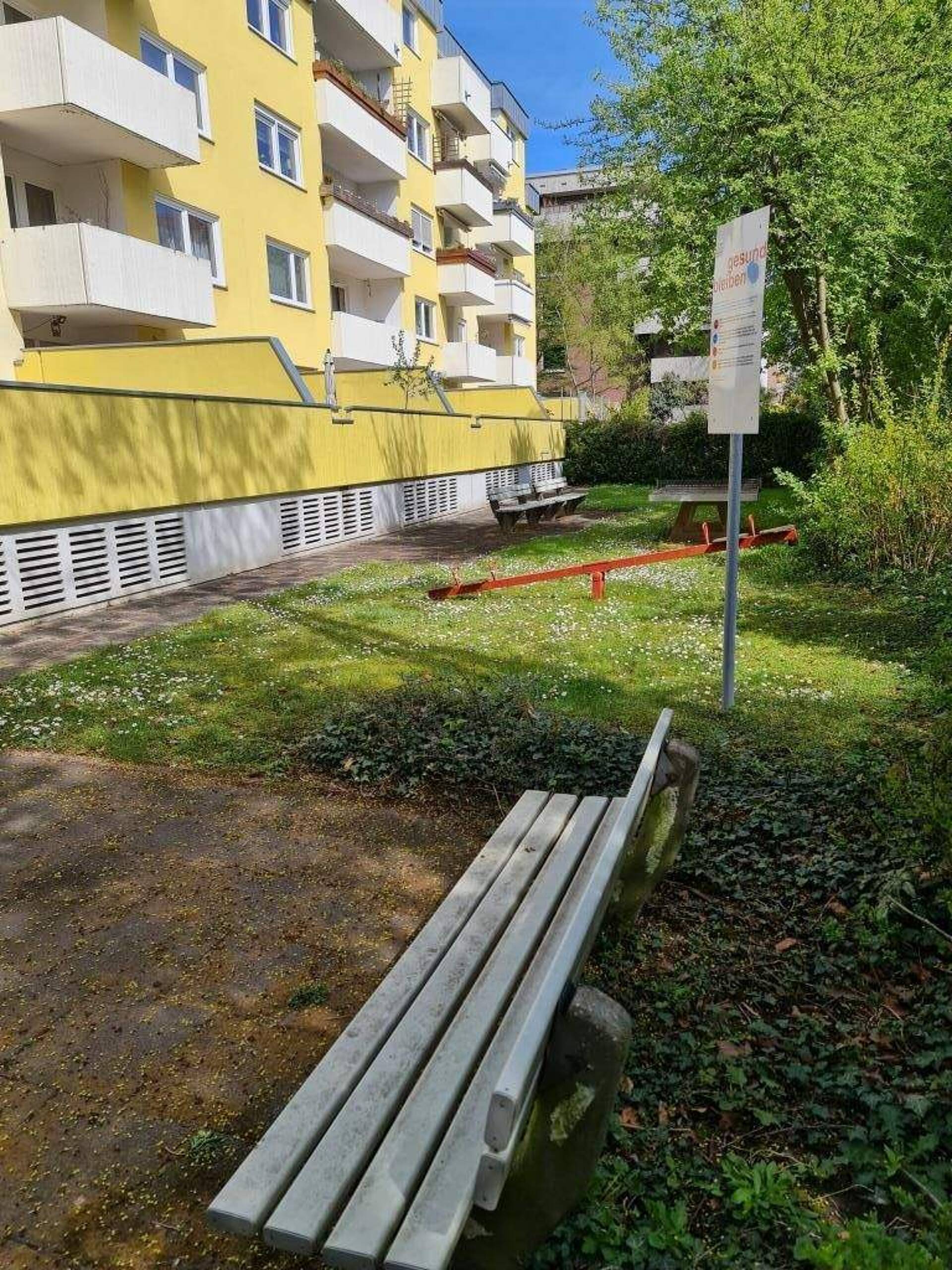 Etagenwohnung in 51067 Köln mit 65 m² kaufen