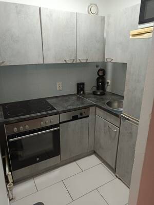 1 Zimmer Küche /Diele/Bad /Balkon