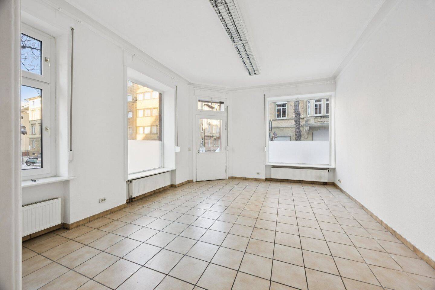 Viel Platz in bester Lage - 4-Zimmer-Erdgeschosswohnung – Stuttgart – Vorschaubild 7