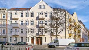Altbauwohnung mit kleinem Balkon und viel Charme – 13585 Berlin – Vorschaubild 2