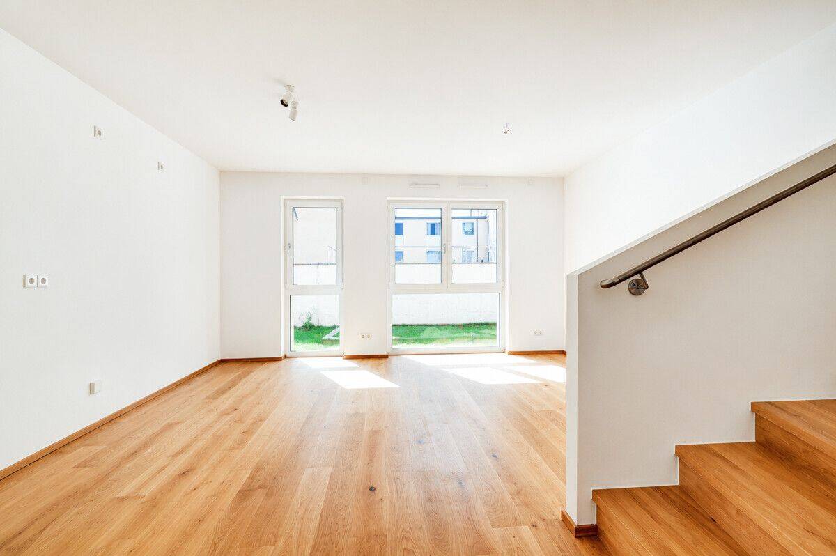 ERSTBEZUG! Exklusive 2,5-Zimmer-Maisonettewohnung mit Townhouse-Feeling – München – Vorschaubild 2