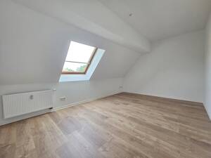 Jeden Tag ein bisschen näher am Himmel + 2 Monate mietfrei wohnen – 8058 Zwickau – Vorschaubild 6
