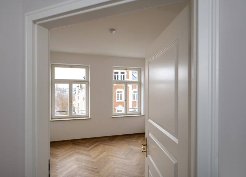 Sanierter Altbau mit Fußbodenheizung und Parkett! – Chemnitz – Vorschaubild 5