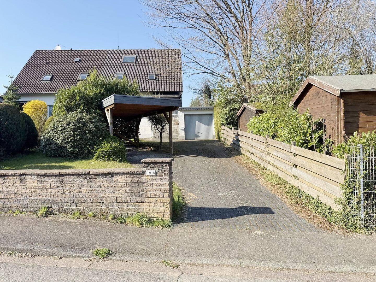 Overath-Marialinden: Einfamilienhaus in guter Wohnlage – Overath – Vorschaubild 2