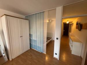 Schöne, möblierte 1,5-Zimmer-Wohnung in Erlangen-Büchenbach! – 91056 Erlangen – Vorschaubild 9