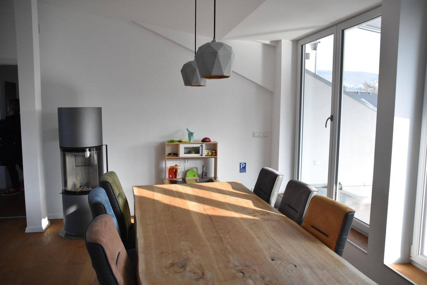großzügige Penthouse-Wohnung, klimatisiert, barrierefreier Zugang – Heidelberg – Vorschaubild 3