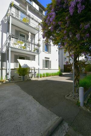 Modern möblierte Altbauwohnung mit Reinigungsservice in Stuttgart West – 70197 Stuttgart – Vorschaubild 8