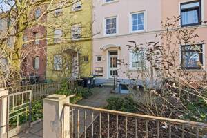 Bremen - Walle | Mehrfamilienhaus mit modernisierten Einheiten und stabiler Mieterstruktur – 28219 Bremen – Vorschaubild 3