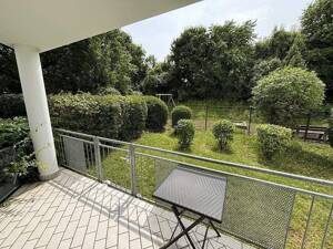 2 ZKBB mit Einbauküche in ruhiger zentraler Lage – 65189 Wiesbaden – Vorschaubild 2