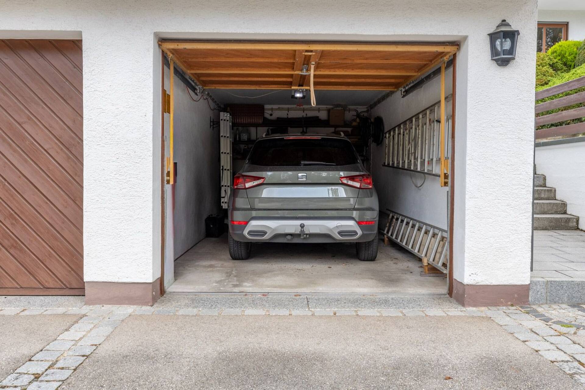 Haus in 82041 Oberhaching mit 434 m² kaufen