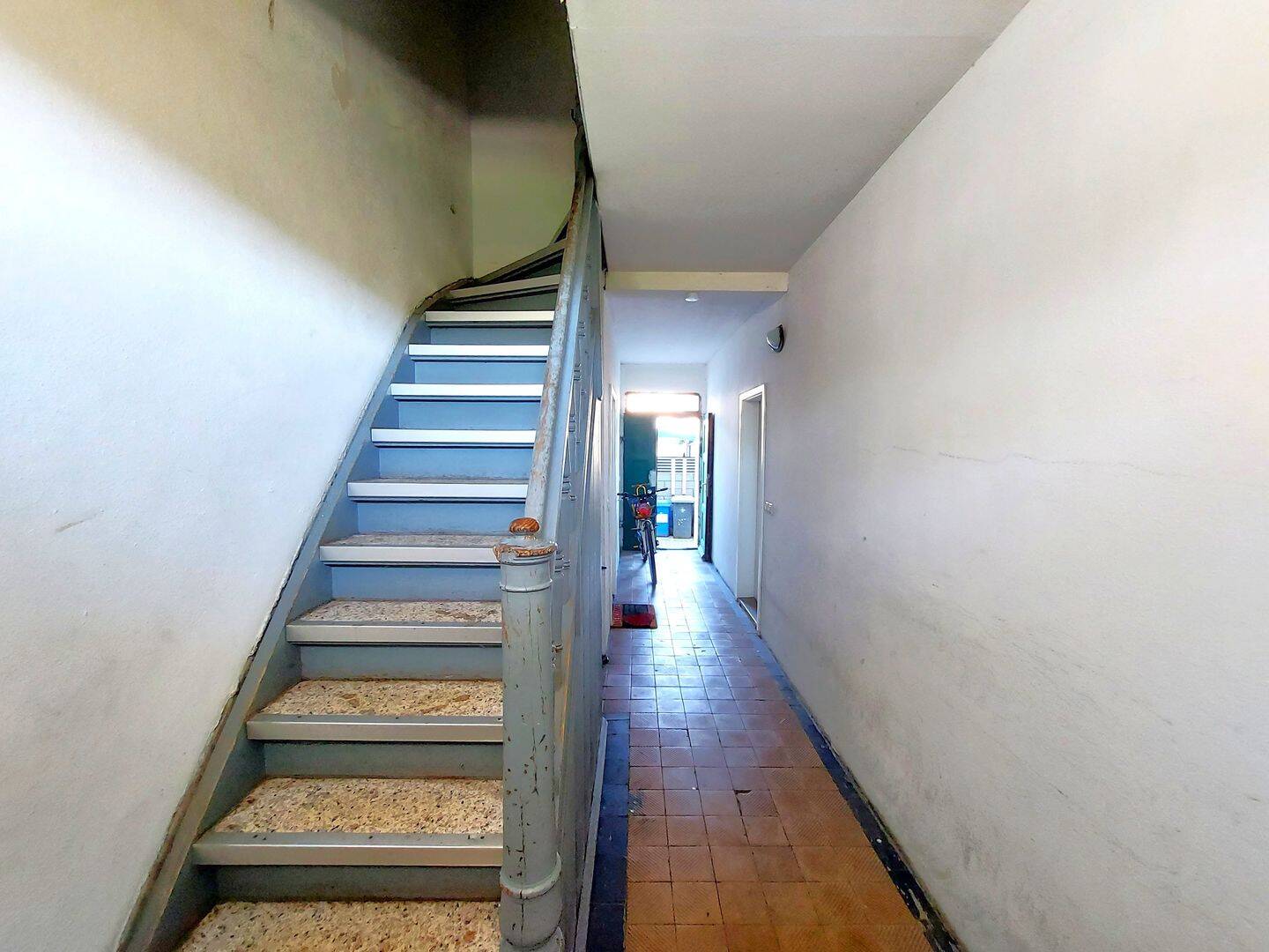 Günstige Gelegenheit – rentables Mehrfamilienhaus in aufstrebendem Stadtteil – Magdeburg – Vorschaubild 2