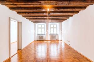 Saniertes 2-Zimmer-Wohnjuwel mit Aufzug in geschichtsträchtigem Regensburger Altstadt-Ensemble – 93047 Regensburg – Vorschaubild 2