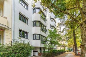 Modernisierte Wohnung mit Sonnenbalkon Nahe Kurfürstendamm – 10711 Berlin – Vorschaubild 1