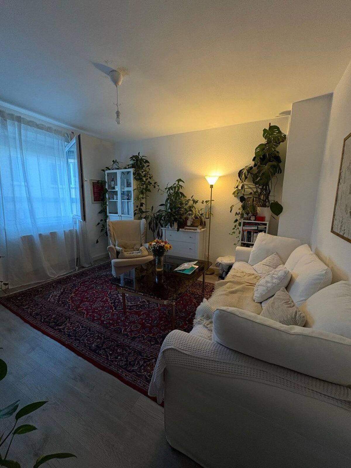 Sanierte 2-Zimmer-Wohnung im Stuttgarter Westen – 70176 Stuttgart – Bild 1 von 9