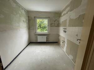 2-Raum-Wohnung selbst gestalten und Miete sparen! – 39387 Oschersleben – Vorschaubild 4