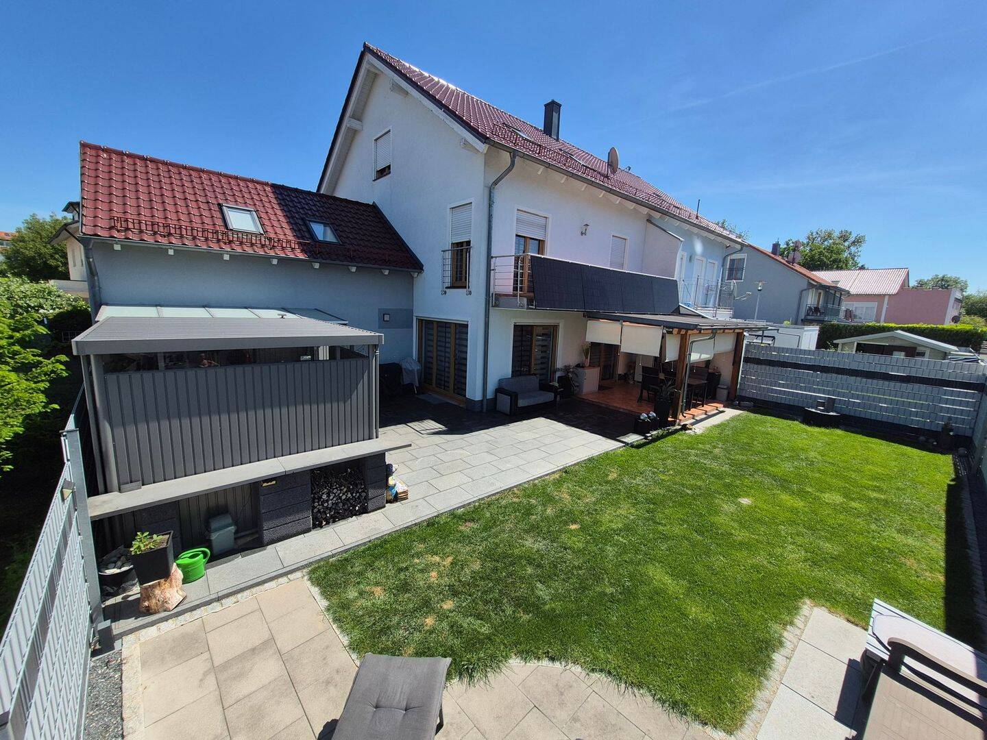 "Provisionsfrei" Familienfreundliche DHH mit ausgebauter Doppelgarage Unterhaunstadt