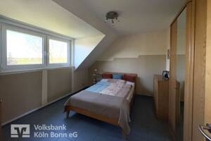 Weiß - Schöne, helle Maisonette-Dachgeschosswohnung mit Stellplatz – 50999 Köln – Vorschaubild 8