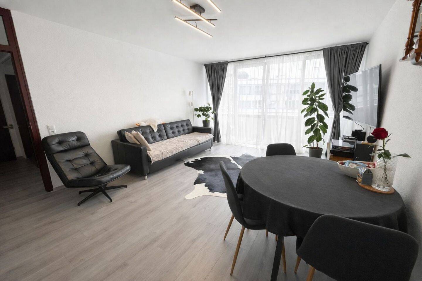 Attraktive 3-Zimmer-Wohnung mit Balkon, Aufzug und Tiefgaragenstellplatz