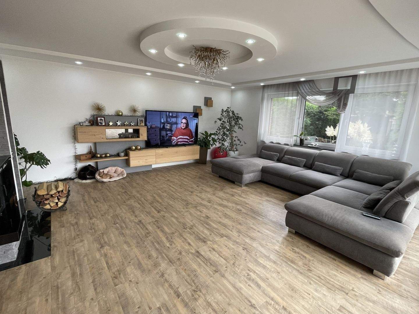 Exklusives, modernes 1-2 Familienhaus inkl. schöner EBK, Möbel, Kamin, Sauna, 2 Terrassen, uvm. – Mönchengladbach – Vorschaubild 9