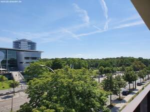 **komfortable** 2-Raum-Wohnung mit Balkon im Neubau direkt am Großen Garten