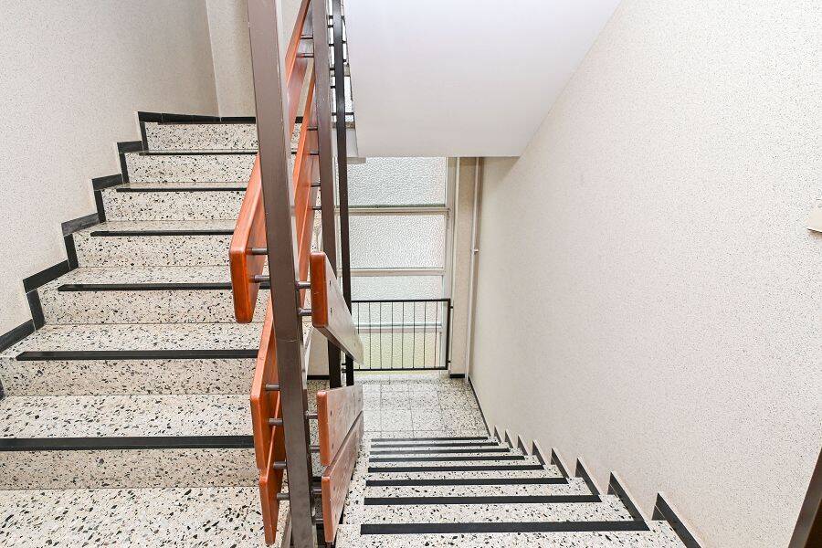 Hamburg-Schnelsen: Attraktive 2-Zi.-Wohnung mit Balkon & Aufzug. Ein ideales Anlageobjekt! – Hamburg – Vorschaubild 3