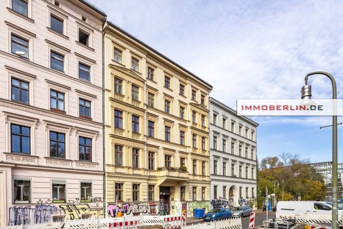 IMMOBERLIN.DE - Sehr attraktives Wohn- & Geschäftshaus mit Potenzial in beliebter Lage – 10997 Berlin – Bild 1 von 7