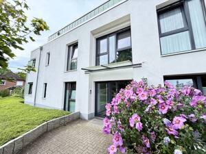 Wunderschöne Eigentumswohnung mit großem Süd-West-Balkon im Herzen von Hamburg-Rahlstedt – 22145 Hamburg – Vorschaubild 2