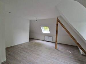 Wohn(t)raum: günstige 1,5-Zimmer-Dachgeschosswohnung in modernisiertem 3-Familienhaus – 44359 Dortmund – Vorschaubild 2