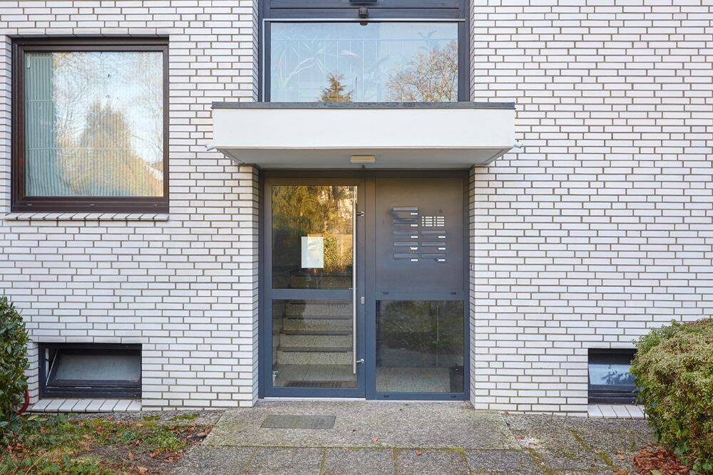 Lichtdurchflutetes Apartment mit Dachterrasse! – Hamburg – Vorschaubild 9