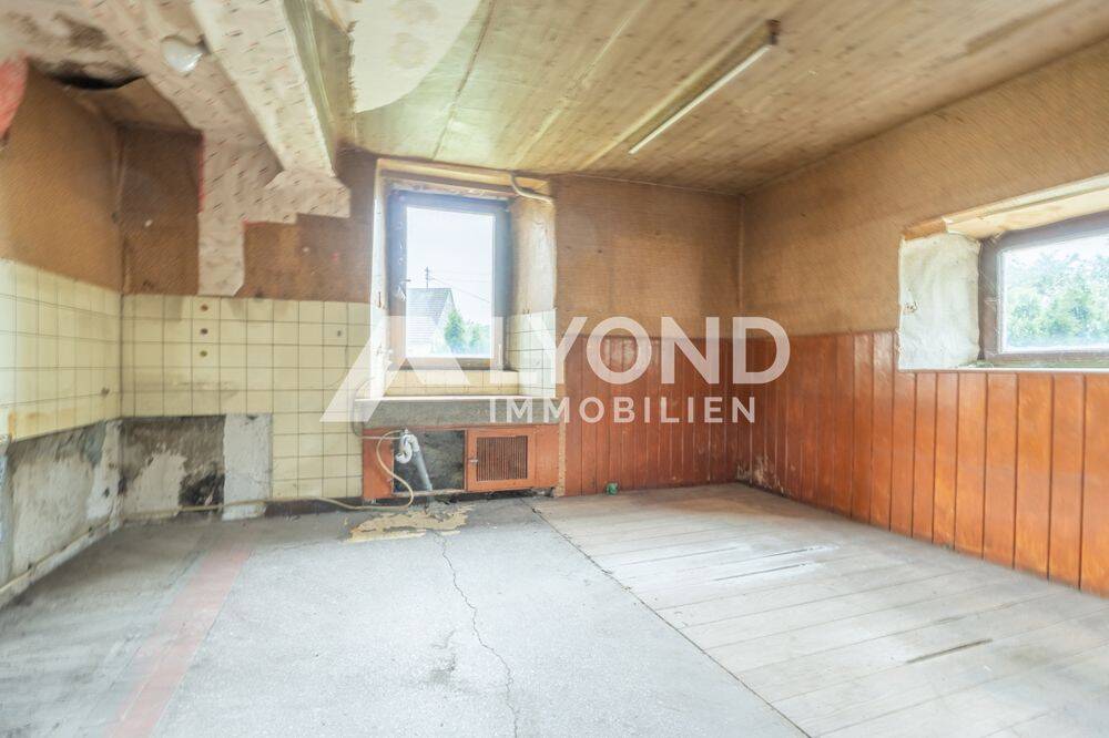 Historisches Anwesen mit denkmalgeschütztem Bauernhaus und vielseitigen Nebengebäuden – Rot am See – Vorschaubild 8