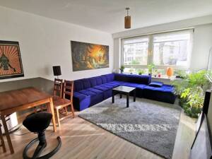 helle, gemütliche 3 Raum Wohnung (2 1/2 Zi) in HH-Eimsbüttel im 1. OG Eppendorfer Weg
