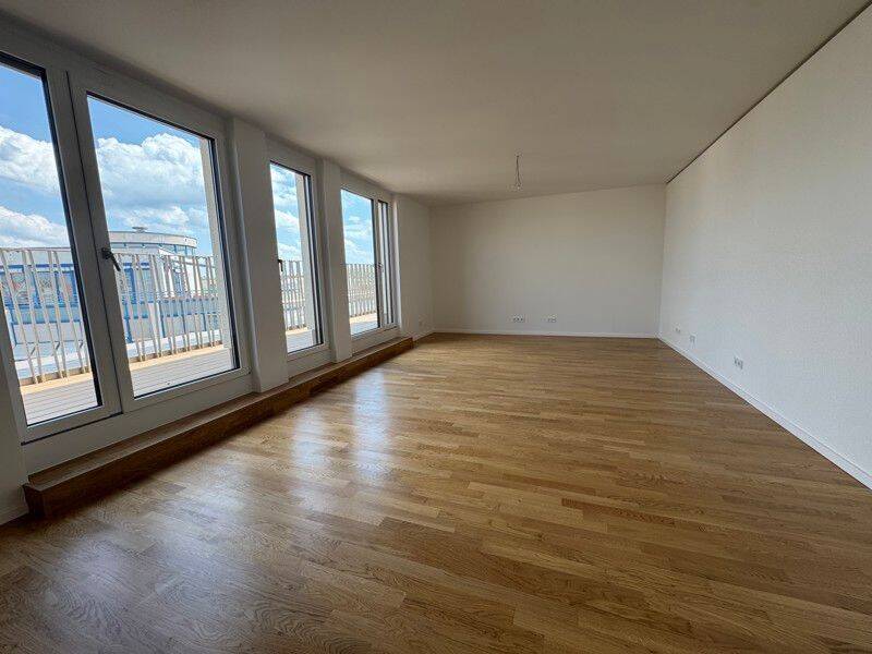 Gelegenheit: günstiges 4-Zimmer-Appartment im Erstbezug