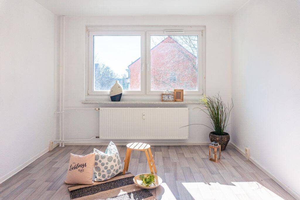 Nahe Grünanlage gelegene 3-Raum-Wohnung mit Balkon – Chemnitz – Vorschaubild 2