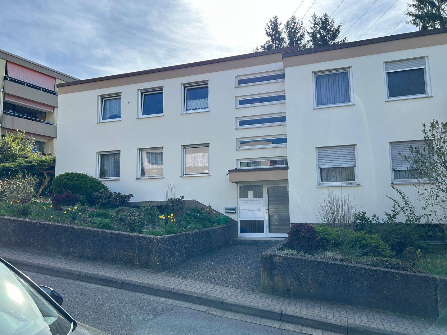 Gepflegte ETW in SB-Rodenhof mit Garage – Saarbrücken – Vorschaubild 2