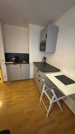 Möbliertes Appartement in Top-Lage von Regensburg – 93053 Regensburg – Vorschaubild 2