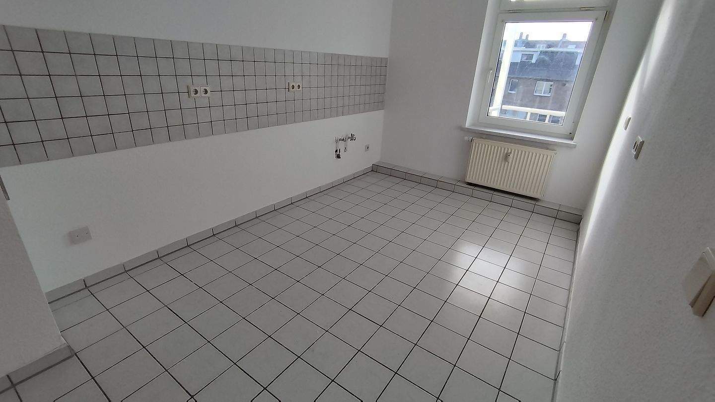 Wohlfühloase in Leipzig-Alt-Lindenau: Zwei-Zimmer-Wohnung mit Balkon und Garten – Leipzig – Vorschaubild 9