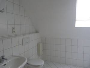 Geräumige Einlieger-Dachgeschosswohnung in bevorzugter und "fast" zentraler Lage von Dortmund! – 44141 Dortmund – Vorschaubild 5