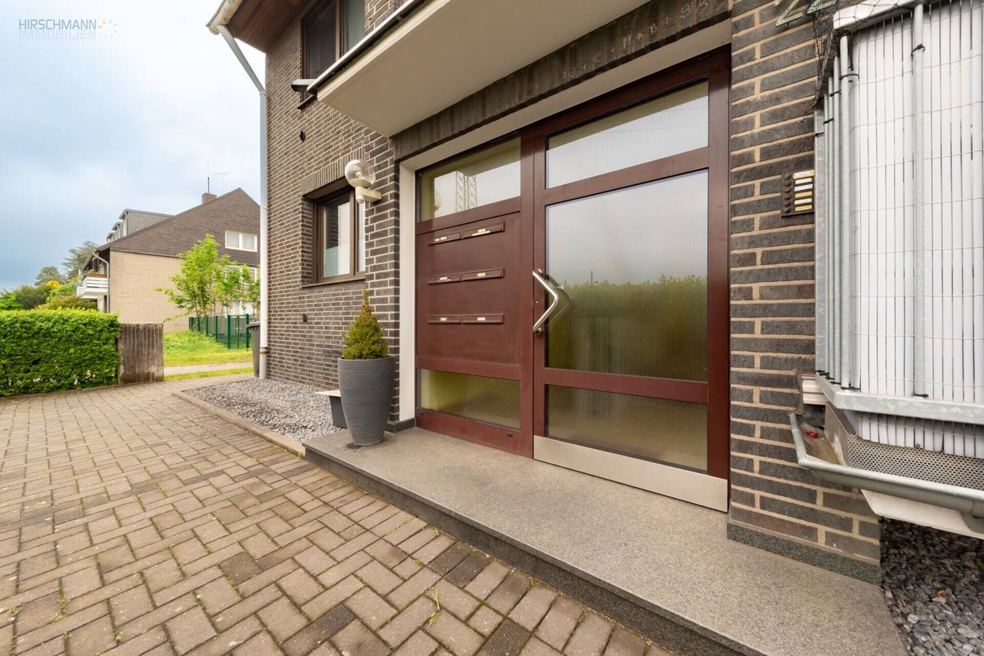 Haus in 40885 Ratingen mit 293 m² kaufen