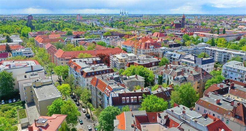 ERSTKLASSIGE 2-ZIMMER-WOHNUNG mit Südbalkon- Ruhiglage- dicht am Park – Berlin – Vorschaubild 4