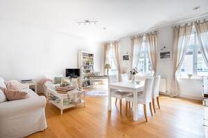 Elegantes Domizil in ruhiger Lage im Helmholtzkiez – 10437 Berlin – Vorschaubild 1