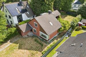 Großzügiges Einfamilienhaus mit großem Grundstück in bester Lage von Hamburg-Jenfeld – 22043 Hamburg – Vorschaubild 2