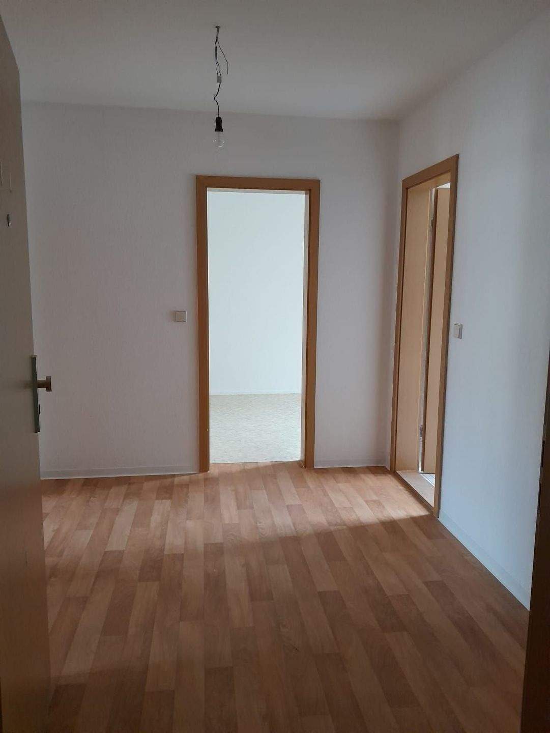 Interesse? Attraktive Zwei-Zimmer-Wohnung – Chemnitz – Vorschaubild 4